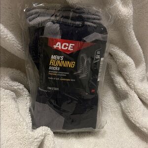 ACE Men's Compression Running Socks - Black and Gray